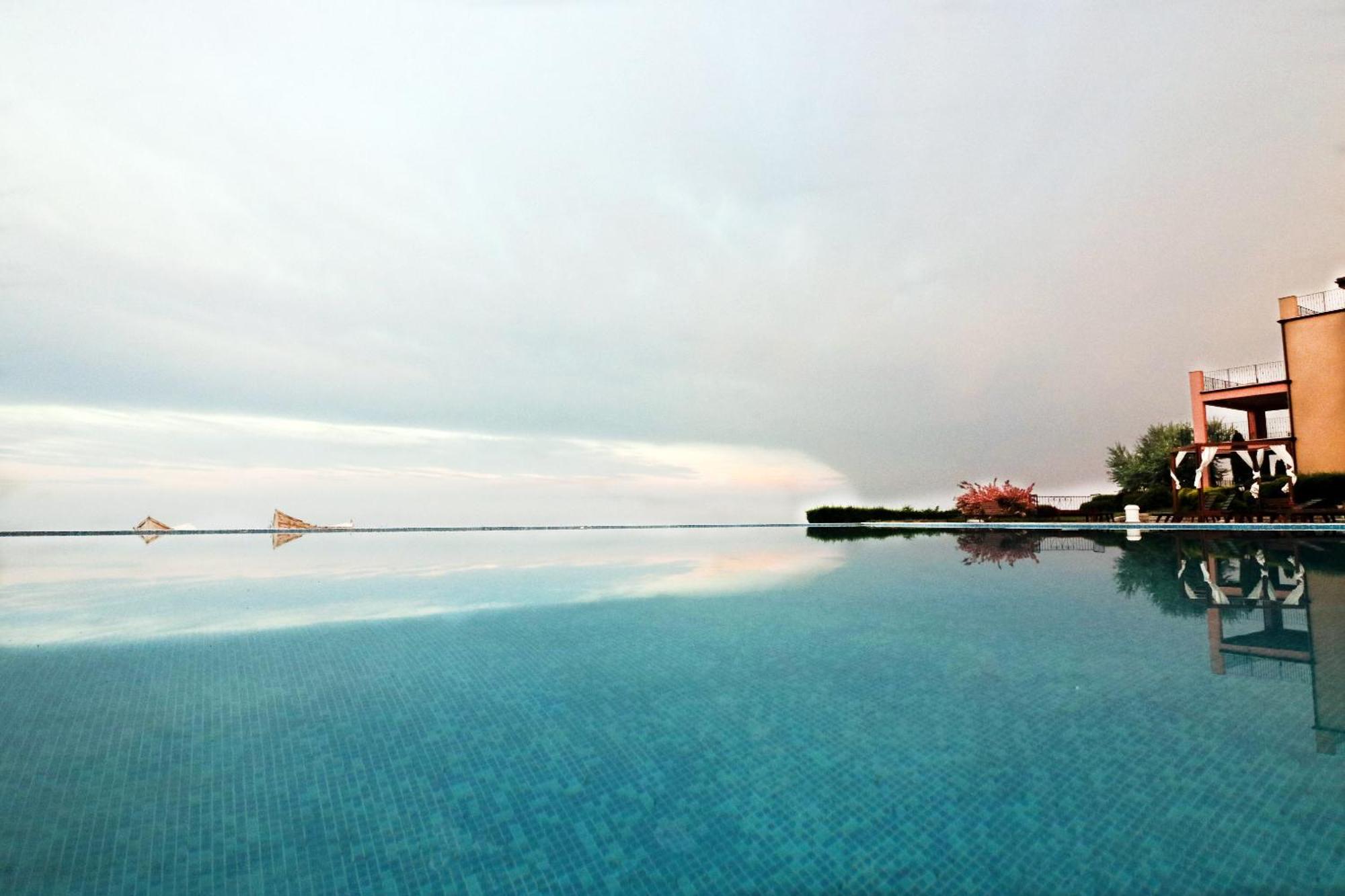 Kaliakria Sea View Apartments توبولا المظهر الخارجي الصورة